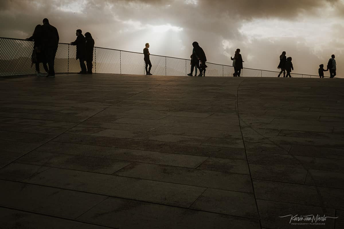 silhouette photography | Copyright Karin van Mierlo, Photography Playground. Photo: MAAT, Lisbon, Portugal